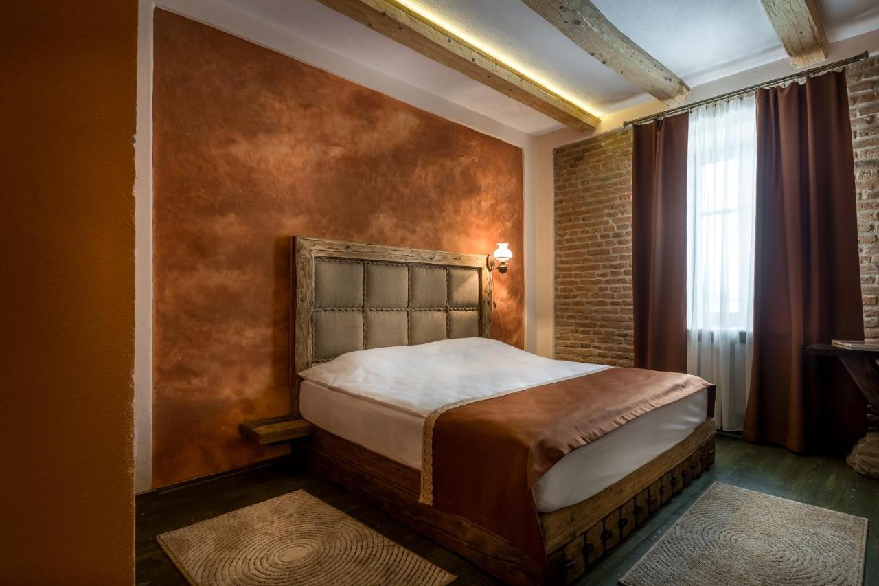 Castle Hotel Daniel Baraolt 외부 사진