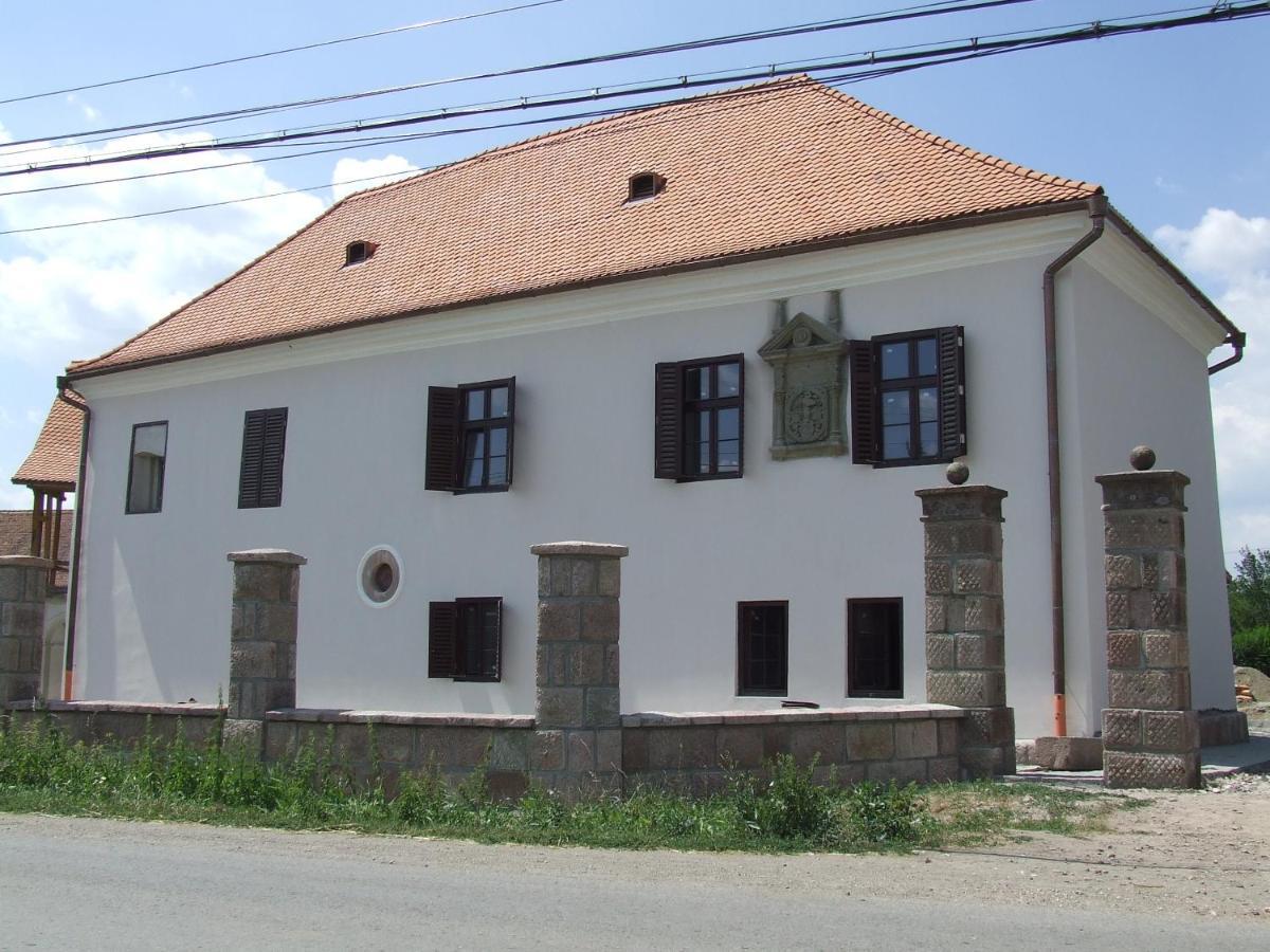 Castle Hotel Daniel Baraolt 외부 사진