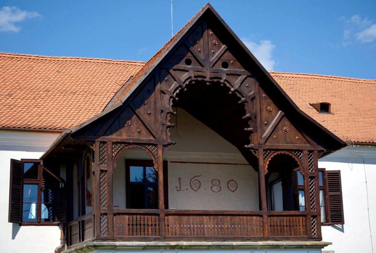 Castle Hotel Daniel Baraolt 외부 사진