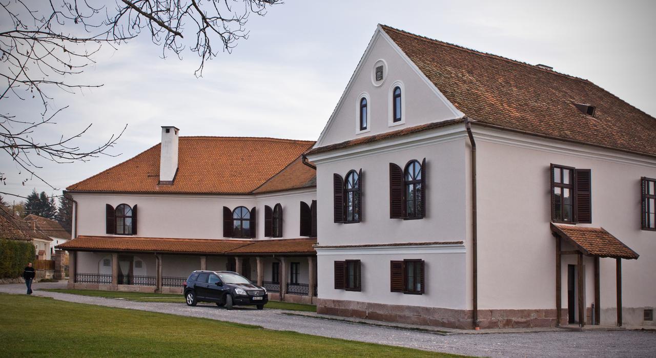 Castle Hotel Daniel Baraolt 외부 사진