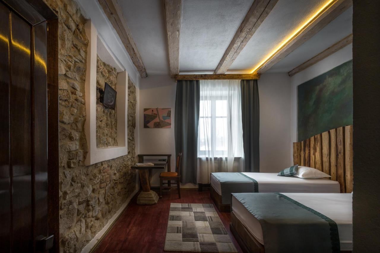 Castle Hotel Daniel Baraolt 외부 사진