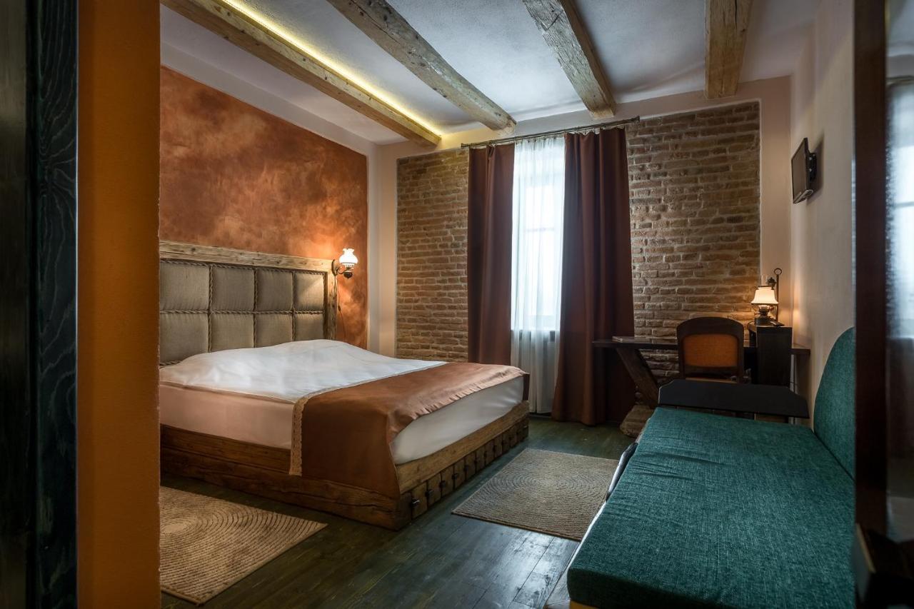 Castle Hotel Daniel Baraolt 외부 사진