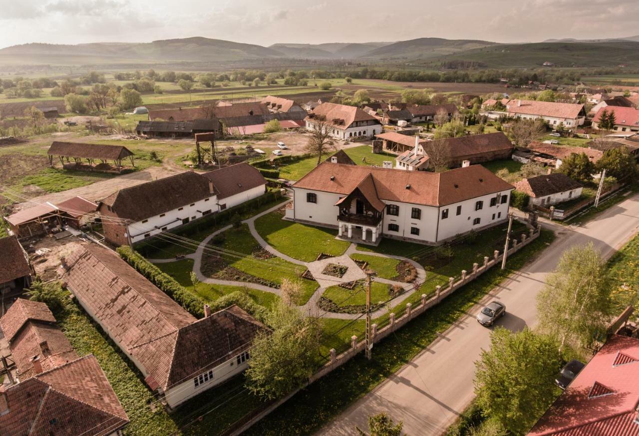 Castle Hotel Daniel Baraolt 외부 사진